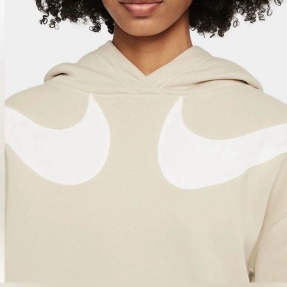 Nike oversized women’s hoodie - size small - Picture 2 of 7